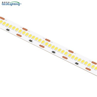 Trak z visokim CRI 2835, 252 led/m 24 V, visoka svetlobna učinkovitost, na seznamu UL